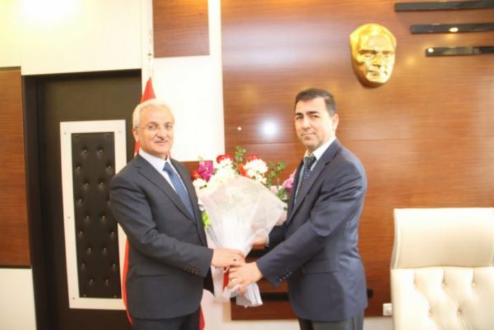 Başkan Başsoy’dan, Hekimlere Kutlama